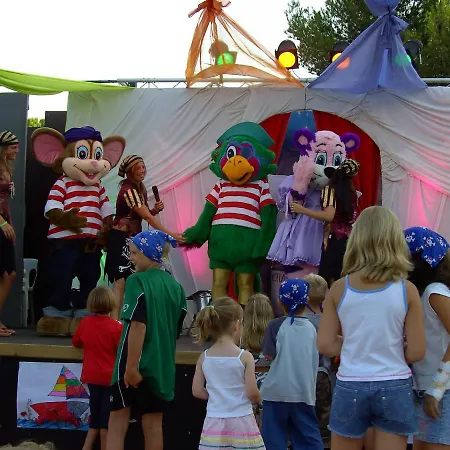 Campeggio Mobil 3ch 2sdb A Lattes